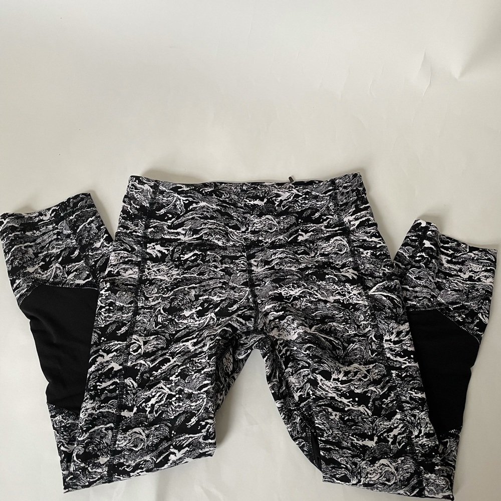 Lululemon Fast and Free Crop Leggings